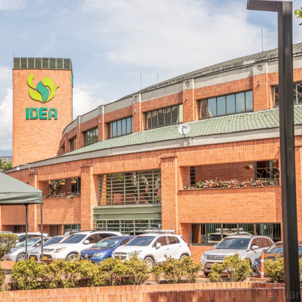 Edificio IDEA Antioquia 01 600x600