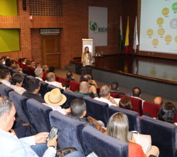 IDEA Primer Encuentro con Alcaldes 8 360x320