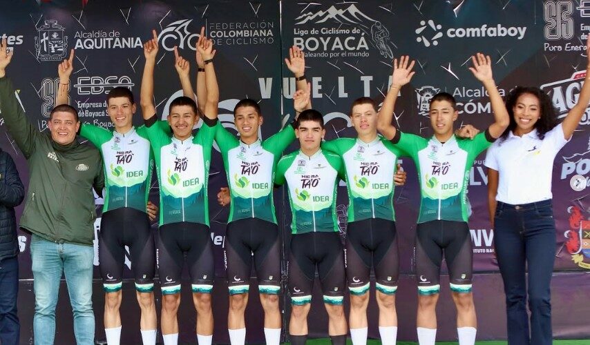 Equipo Orgullo Paisa Juvenil en la Vuelta a Boyacá 2025