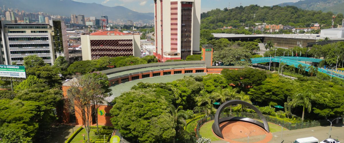 Edificio del IDEA en sector Alpujarra